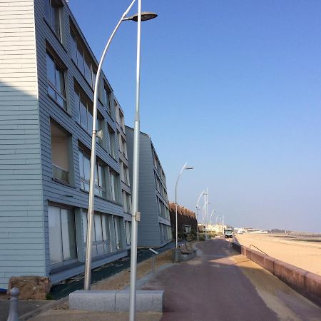 Appartement T2 Avec Vue Sur Mer Directe ! Courseulles-sur-Mer Buitenkant foto