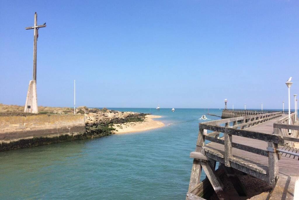 Appartement T2 Avec Vue Sur Mer Directe ! Courseulles-sur-Mer Buitenkant foto