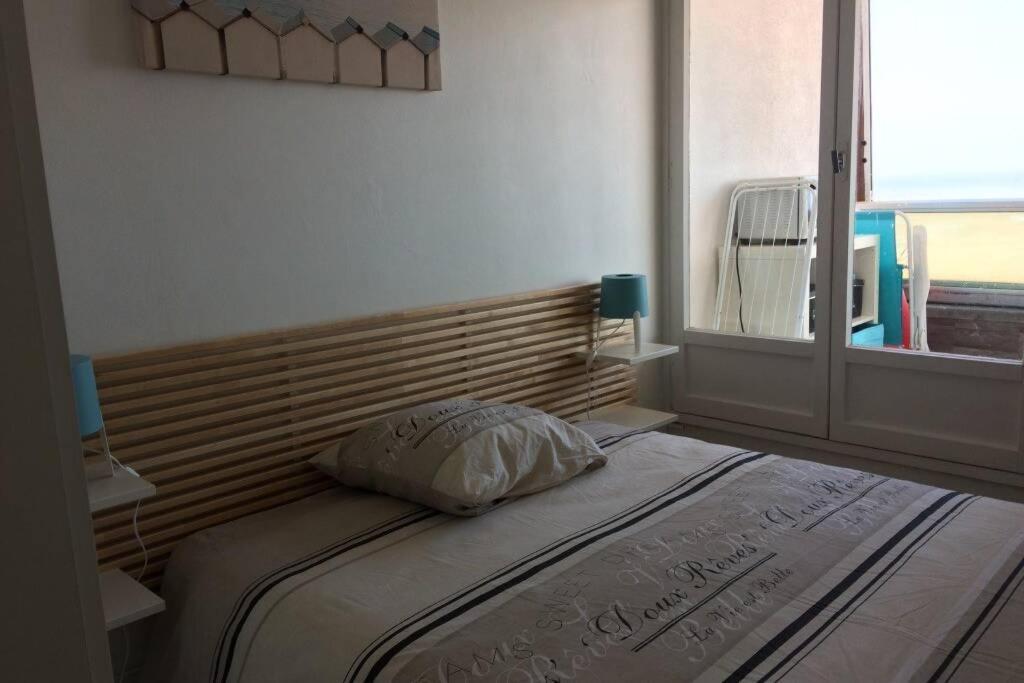 Appartement T2 Avec Vue Sur Mer Directe ! Courseulles-sur-Mer Buitenkant foto